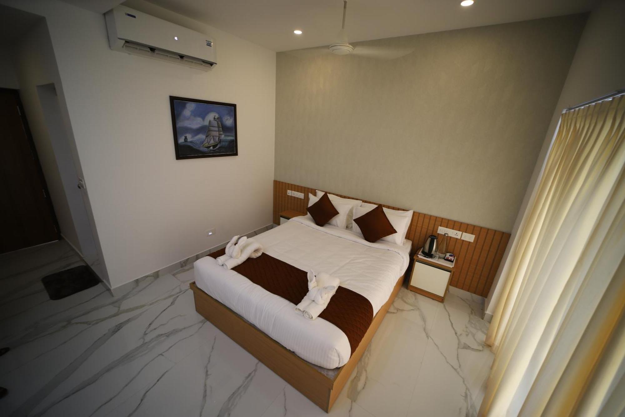 Seeheim Resorts Athirappilly Esterno foto